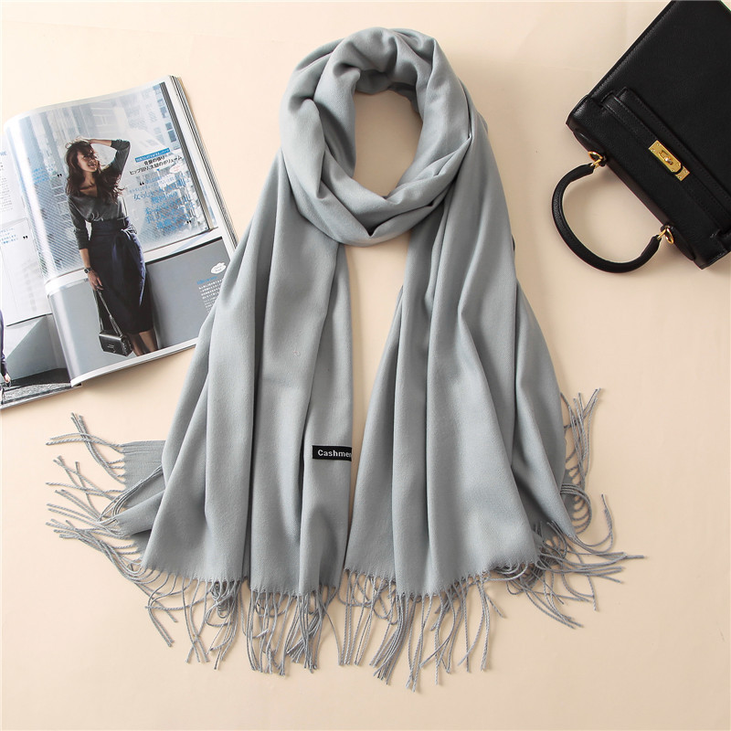 2020 New Women Cashmere Solid Scarf Summer Thin Shawls and Wraps Female Foulard Hijab Stoles Free Shipping
2020 New Women Cashmere Solid Scarf Summer Thin Shawls and Wraps Female Foulard Hijab Stoles Free Shipping