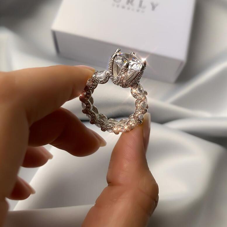 Choucong New Unique Cocktail Luxury Jewelry 925 Sterling Silver Large Round Cut Topaz CZ Diamond Dragon Claw Women Wedding Bridal Ring Gift