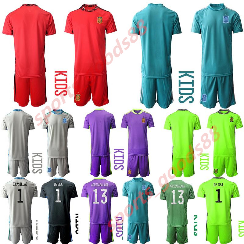 2020 2021 Kids Spain National Football Team Goalkeeper Soccer Jersey Iker Casillas DE GEA Arrizabalaga kit jersey Home Away KIT sets uniform, 20-21 2
2020 2021 Kids Spain National Football Team Goalkeeper Soccer Jersey Iker Casillas DE GEA Arrizabalaga kit jersey Home Away KIT sets uniform, 20-21 2