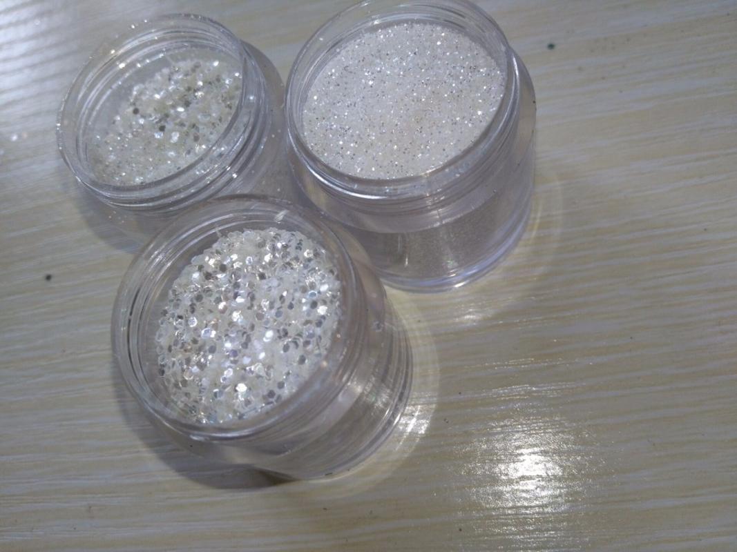 10g HOLOGRAPHIC WHITE SILVER IRIDESCENT HEXAGON 1MM GLITTER POTS FINE HIGH QUALITY NAIL BODY ART CRAFT
10g HOLOGRAPHIC WHITE SILVER IRIDESCENT HEXAGON 1MM GLITTER POTS FINE HIGH QUALITY NAIL BODY ART CRAFT