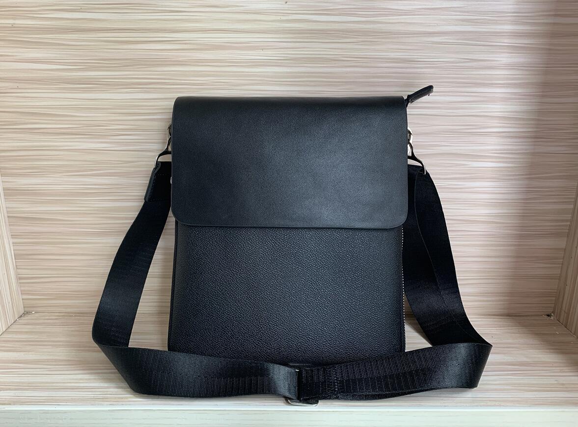 3 colors Top quality famous fashion men messenger bags hot classic cross body bag with dust bag school bookbag shoulder bag, Brown flower
3 colors Top quality famous fashion men messenger bags hot classic cross body bag with dust bag school bookbag shoulder bag, Brown flower