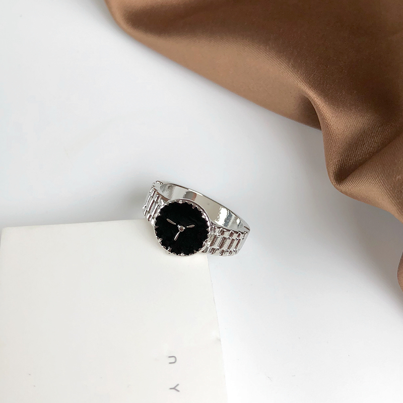 Sense of cool wind senior watch shape ring female ins fashionable personality niche minimalist design index finger ring
Sense of cool wind senior watch shape ring female ins fashionable personality niche minimalist design index finger ring