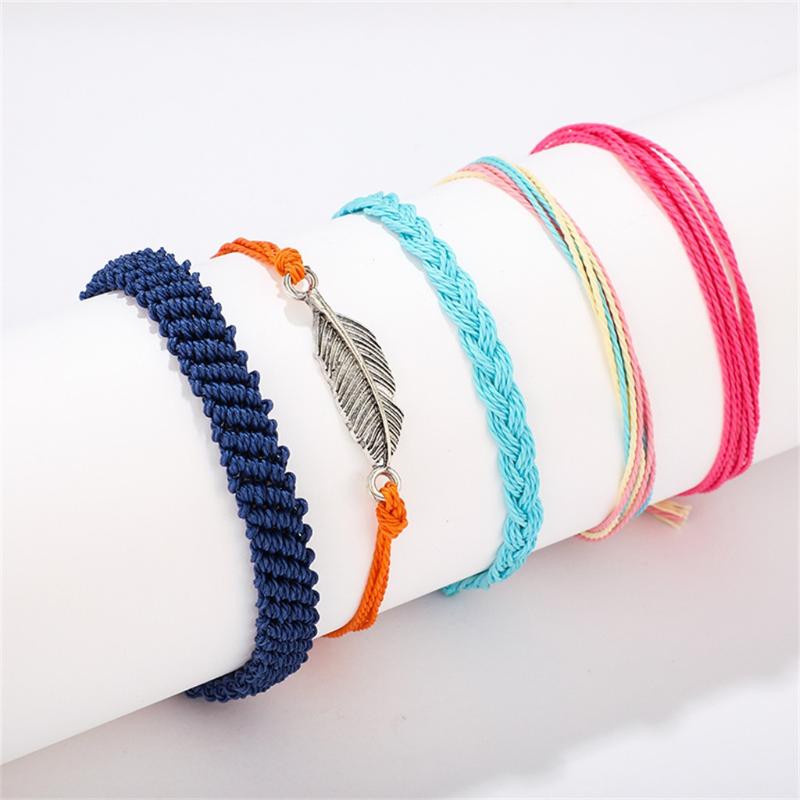 Charm Bracelets Vintage Weave Chrysanthemum Pendant Bohemian Women's Bracelet Jewelry Hand Rope FJSL
Charm Bracelets Vintage Weave Chrysanthemum Pendant Bohemian Women's Bracelet Jewelry Hand Rope FJSL