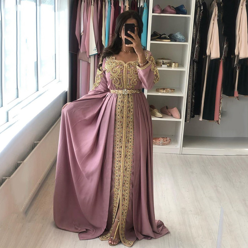 Dusty Pink Embroidery Formal Evening Dresses A Line Gold Lace Beading Full Sleeves Long Arabic Muslim Special Occasion Dress Custom Made