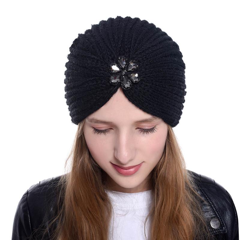 Women Skullies Hedging Cap Bohemian Style Flower Decoration Polyester Material Solid Color Soft Female Hats Fashion Loosely, Black
Women Skullies Hedging Cap Bohemian Style Flower Decoration Polyester Material Solid Color Soft Female Hats Fashion Loosely, Black