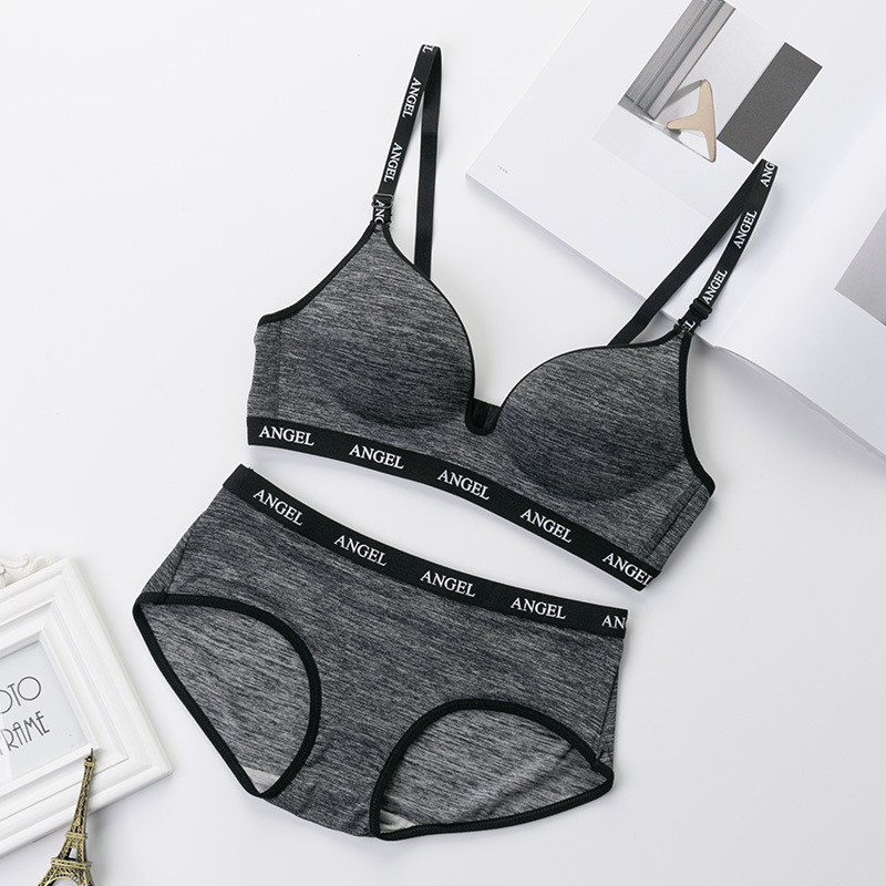 Sports Yoga-Free Steel Ring Bra Fitness Japan Seemless English Lettered Beauty Back Underwear WOMEN'S Suit -resistant, Red
Sports Yoga-Free Steel Ring Bra Fitness Japan Seemless English Lettered Beauty Back Underwear WOMEN'S Suit -resistant, Red