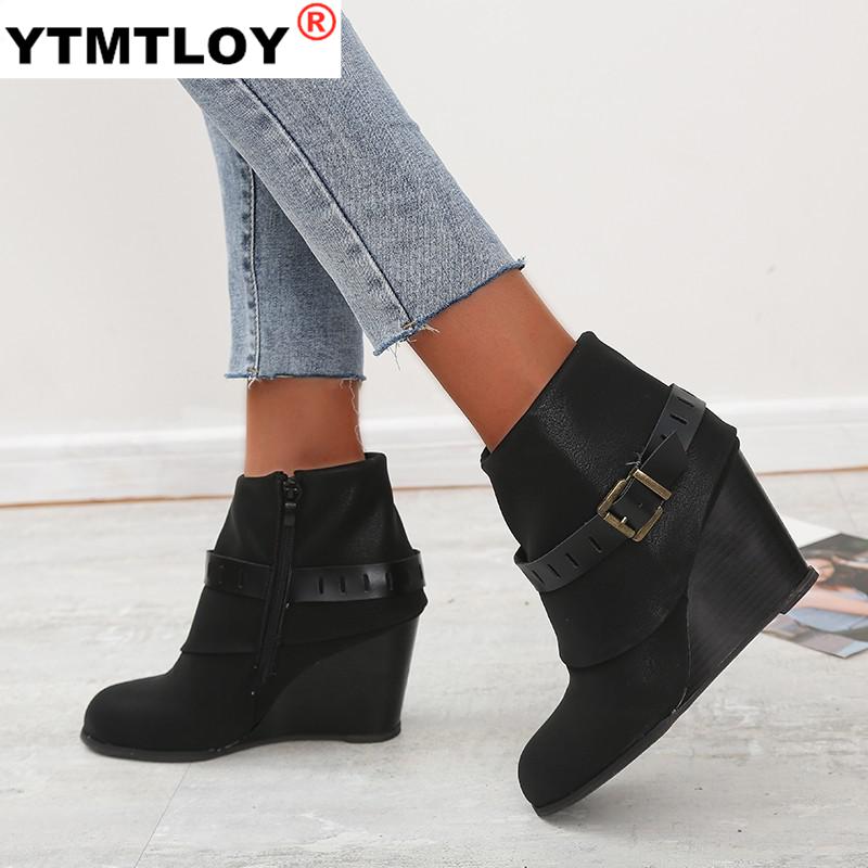 Ankle boots Zip Shoes For Woman Fashion Ladies Nice Buckle Winter Warm Plush Female Footwear Women Boots Wedge Heels Platform, Black
Ankle boots Zip Shoes For Woman Fashion Ladies Nice Buckle Winter Warm Plush Female Footwear Women Boots Wedge Heels Platform, Black