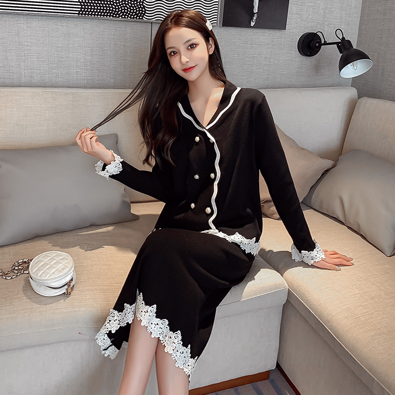 Film splicing qiu dong temperament show thin brim minus age lace knitting dress fashion two-piece outfit, Black
Film splicing qiu dong temperament show thin brim minus age lace knitting dress fashion two-piece outfit, Black