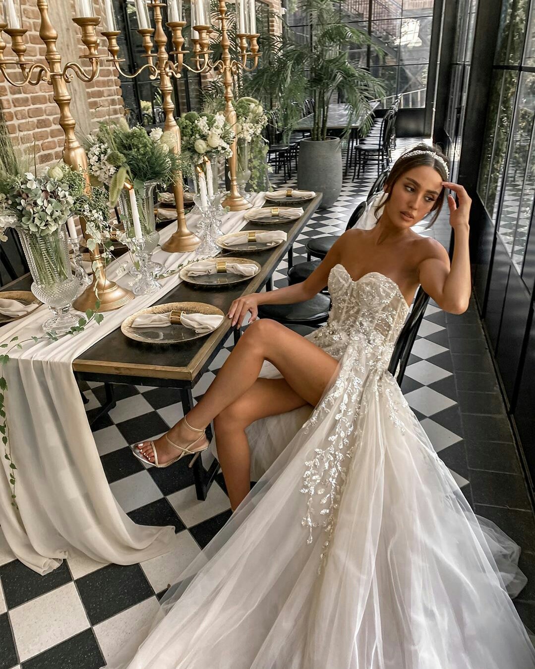 sexy high side split wedding dresses sweetheart lace appliqued beaded bridal outfit summer a line wedding gowns