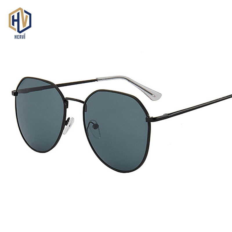 Sunglasses 2021 Ocean Tablets Female Oval All-match Big Box Metal Frame Silica Gel Nose Pds Superfine Temple 
Sunglasses 2021 Ocean Tablets Female Oval All-match Big Box Metal Frame Silica Gel Nose Pds Superfine Temple