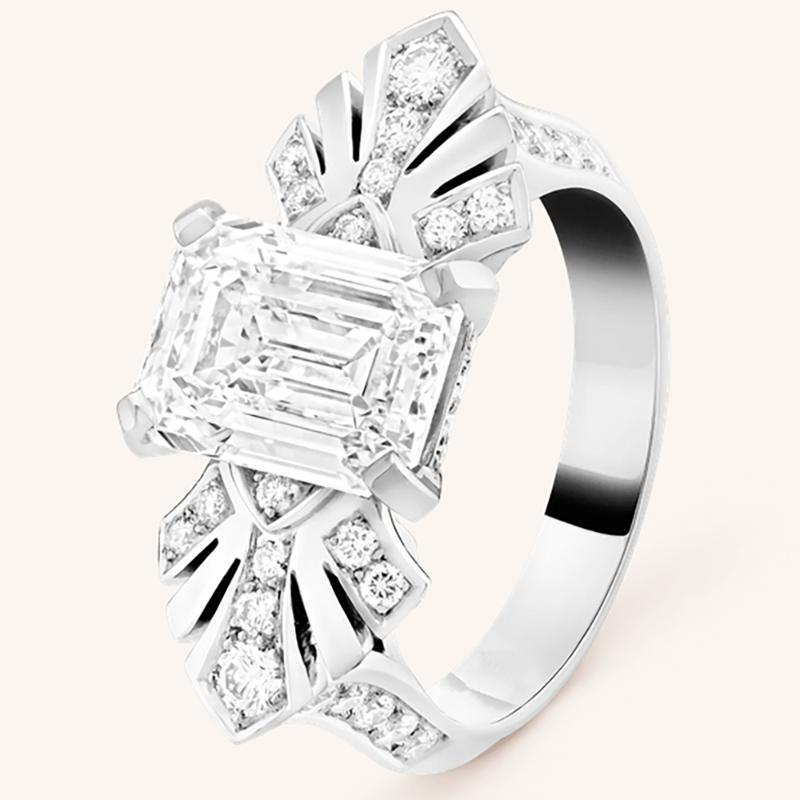 18K Au750 White Gold Ring Women Wedding Anniversary Engagement Party Ring Fan Rectangle Emerald Moissanite Diamond Elegant
18K Au750 White Gold Ring Women Wedding Anniversary Engagement Party Ring Fan Rectangle Emerald Moissanite Diamond Elegant