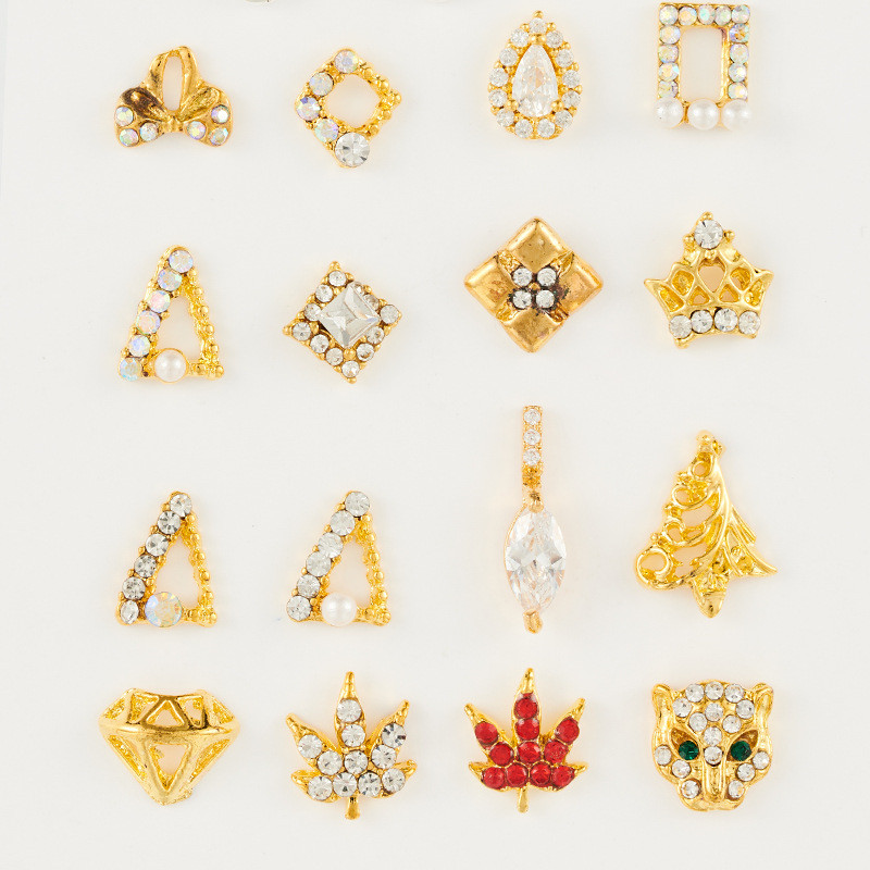 20pcs/lot High Quality New Fashion Head Shape Alloy Rhinestone 3D Charm DIY Nail Art Design Decoration
20pcs/lot High Quality New Fashion Head Shape Alloy Rhinestone 3D Charm DIY Nail Art Design Decoration