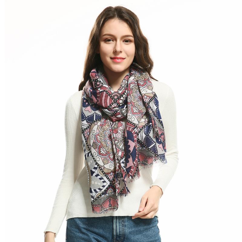 Women Retro Print Scarves Wraps Viscose Cotton Four-side Fringe Muslim Hijabs Bamboo Yarn Irregular striped Headscarf 180x110cm
Women Retro Print Scarves Wraps Viscose Cotton Four-side Fringe Muslim Hijabs Bamboo Yarn Irregular striped Headscarf 180x110cm