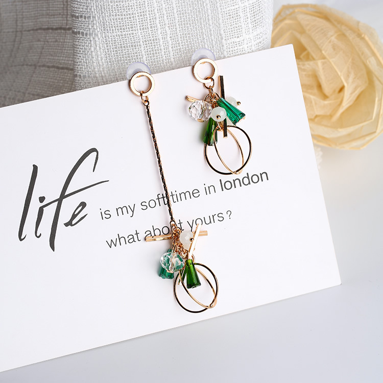 2020 All Match Style Asymmetry Women Earrings Temperament Geometric Rhinestone Pendientes Mujer Moda Tassel Earrings
2020 All Match Style Asymmetry Women Earrings Temperament Geometric Rhinestone Pendientes Mujer Moda Tassel Earrings