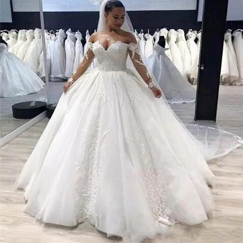 Modest Plus Size Wedding Dress Vintage Lace Appliques Off Shoulder Long Sleeves Zipper Back Country Bridal Gowns vestidos de noiva