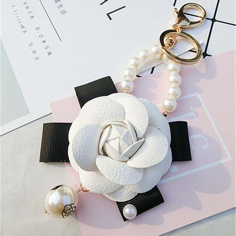 Leather Camellia Flower Keychain Keyring For Women Leather Flower Bag Charm Glass Pearl Key Chain Gold Car Keyrings