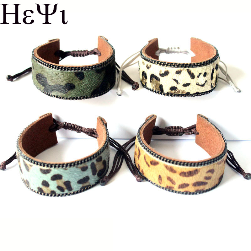 High quality fur bracelet army green brown leopard horse hair female male fashion magnet buckle bracelet national wind jewelry
High quality fur bracelet army green brown leopard horse hair female male fashion magnet buckle bracelet national wind jewelry