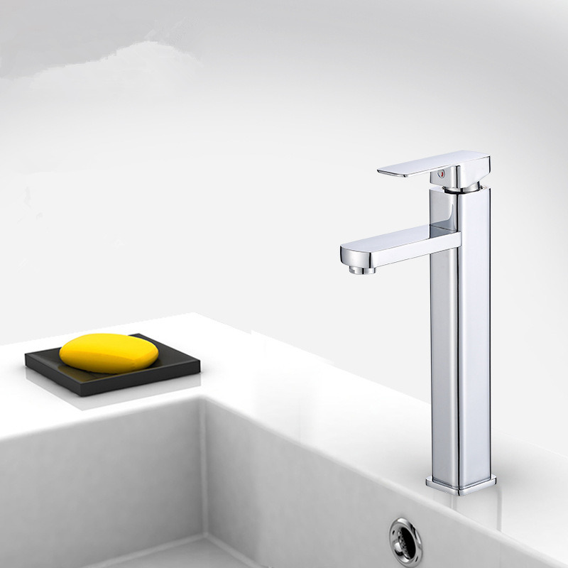 Bathroom Faucet Solid Brass Bathroom Basin Faucet Cold And Hot Water Mixer Sink Tap Single Handle Deck Mounted ChromeTap
Bathroom Faucet Solid Brass Bathroom Basin Faucet Cold And Hot Water Mixer Sink Tap Single Handle Deck Mounted ChromeTap