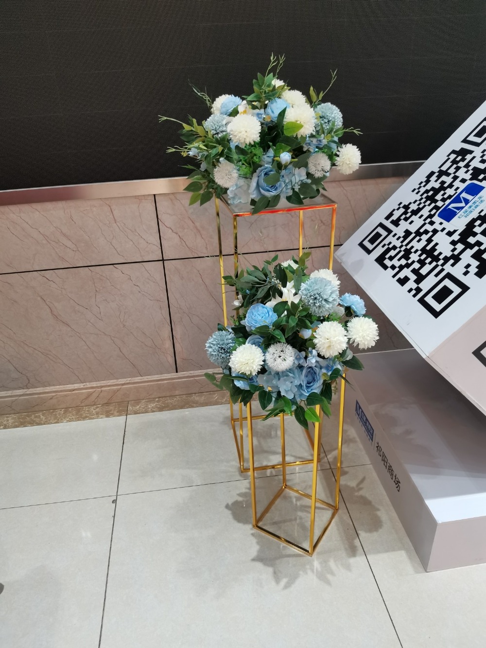 Tall Cake Stand Flower Vases Column Stand Table Centerpiece Flower Rack with Acrylic panel Glossy Stand Plinths for exhibitions event stage