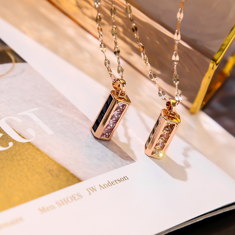 Korea Dongdaemun long geometric necklace female clavicle chain simple and elegant temperament necklace
Korea Dongdaemun long geometric necklace female clavicle chain simple and elegant temperament necklace