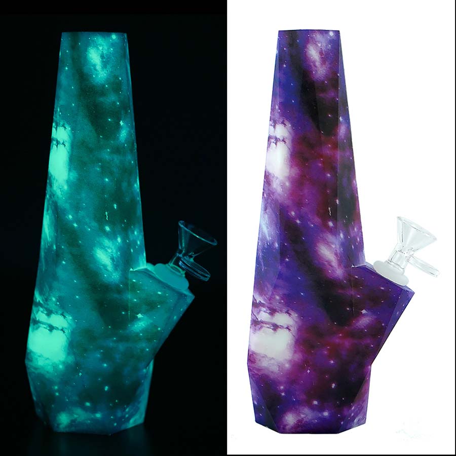 diamond shape glow in the dark 10 bong silicone water pipes portable silicone water pipe water pipes 14mm joint glass bongs
diamond shape glow in the dark 10 bong silicone water pipes portable silicone water pipe water pipes 14mm joint glass bongs