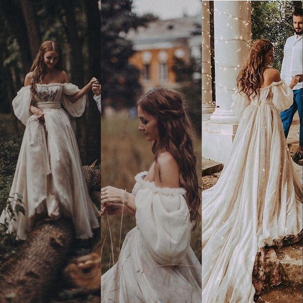 New Bohemia Cheap Sexy Country Short Sleeves Off Shoulder Ball Gown Wedding Dresses Tulle Puffy Court Train Plus Size Formal Bridal Gowns