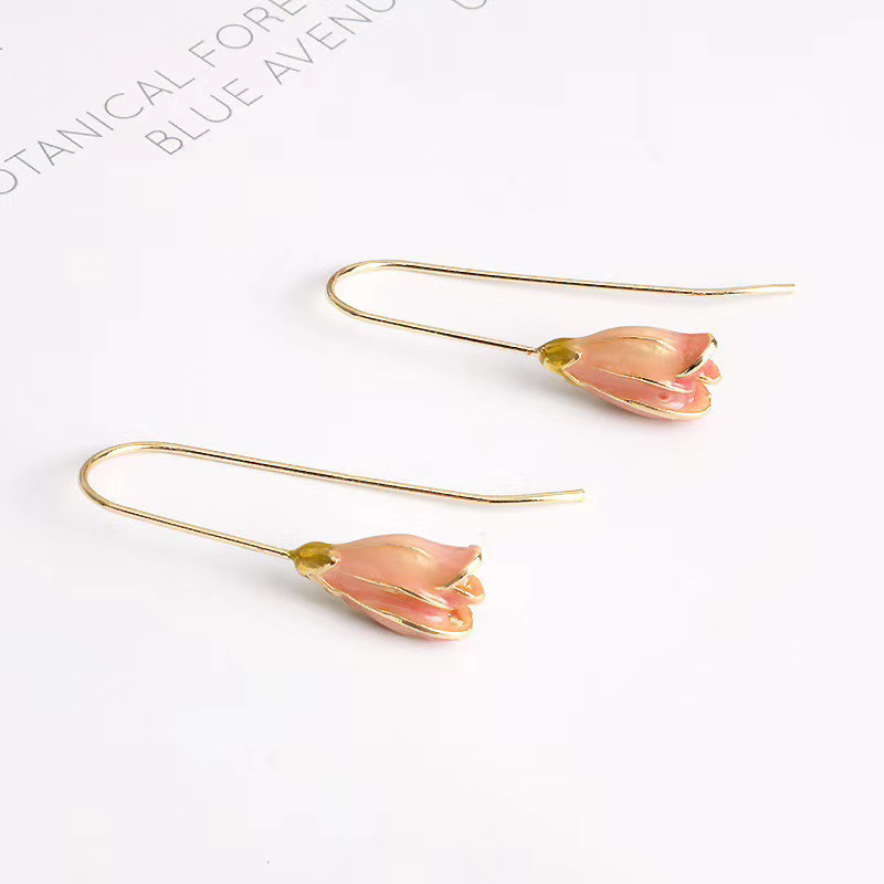 Tulip drip glaze earrings female French retro romantic flower earrings sweet girl heart temperament wild ear jewelry
Tulip drip glaze earrings female French retro romantic flower earrings sweet girl heart temperament wild ear jewelry