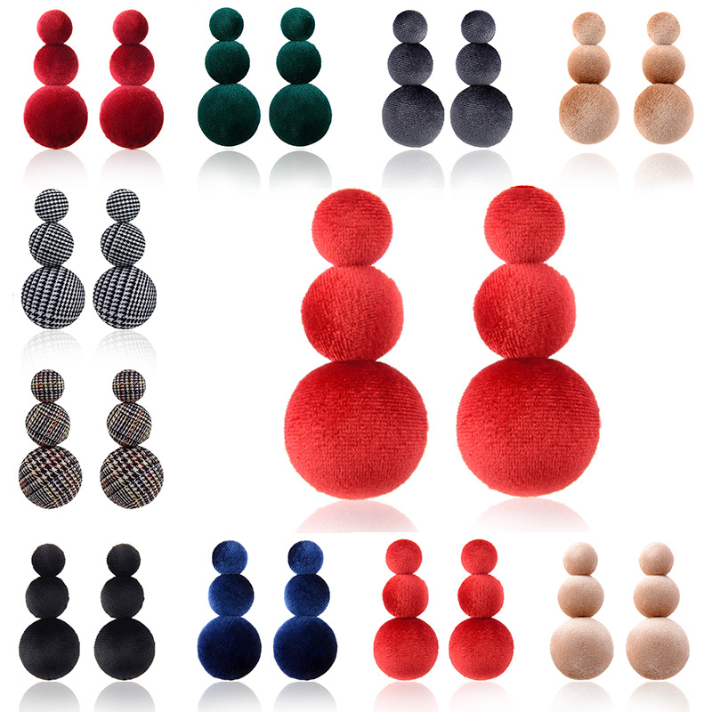 LZHLQ Brand 2020 New Fashion Velvet Earrings Green Ball Drop Long Pendant Earrings for Women Gifts Korean Jewelry
LZHLQ Brand 2020 New Fashion Velvet Earrings Green Ball Drop Long Pendant Earrings for Women Gifts Korean Jewelry