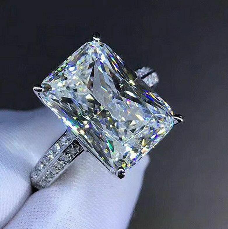 2020 New Fashion Big Square Crystal Stone Women Wedding Bridal Ring Luxury Engagement Party Anniversary Best Gift Large Rings, Golden;silver
2020 New Fashion Big Square Crystal Stone Women Wedding Bridal Ring Luxury Engagement Party Anniversary Best Gift Large Rings, Golden;silver