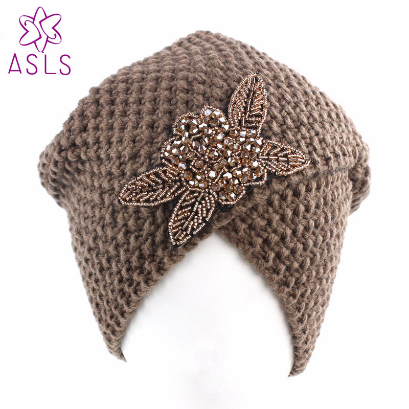 New metal jewelry Beanie Crochet Headwrap Luxury Divas Winter Knitted Turban Head wrap Twist Turbante for women, Black
New metal jewelry Beanie Crochet Headwrap Luxury Divas Winter Knitted Turban Head wrap Twist Turbante for women, Black