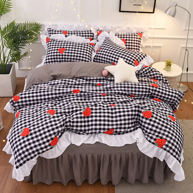 Bedding Sets 4Pcs/Set Strawberry Lattice Girl Duvet Cover Bed Set Lotus Leaf Adult Child Sheets And Pillow Cases, Style 3
Bedding Sets 4Pcs/Set Strawberry Lattice Girl Duvet Cover Bed Set Lotus Leaf Adult Child Sheets And Pillow Cases, Style 3