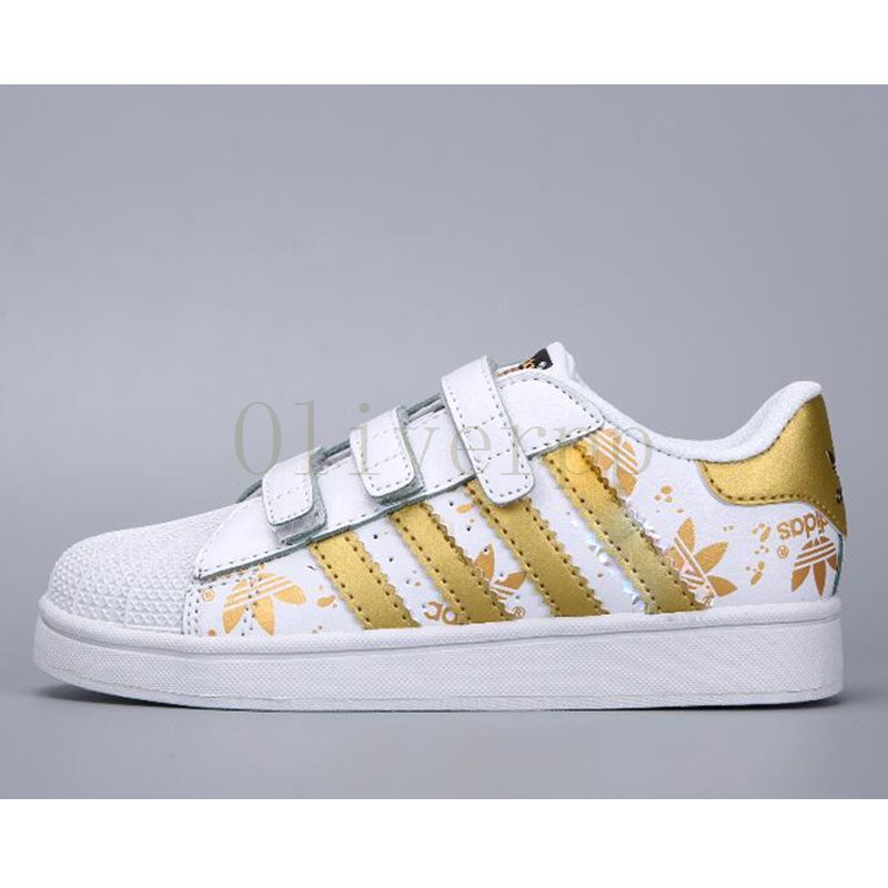 2021 kids Superstar Original Black Hologram Iridescent Junior Gold girls boys Superstars Sneakers Super Star Children Sport casual Shoes
2021 kids Superstar Original Black Hologram Iridescent Junior Gold girls boys Superstars Sneakers Super Star Children Sport casual Shoes