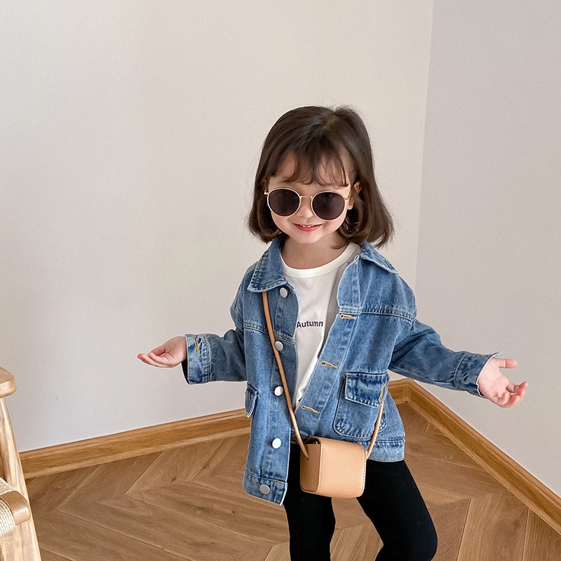 Newest INS Quality New Boys and Girls Long Sleeve Casual Jeans Coat Toddler Fashion Cowboy Classic Cotton Denim Jacket Top Kids Clothing, As shown
Newest INS Quality New Boys and Girls Long Sleeve Casual Jeans Coat Toddler Fashion Cowboy Classic Cotton Denim Jacket Top Kids Clothing, As shown