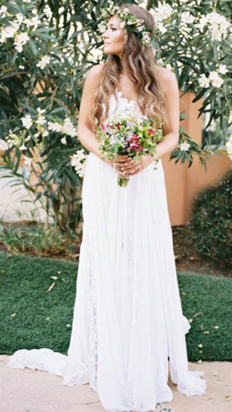 Sexy Backless Spaghetti Straps Bohemian Wedding Dresses Lace Chiffon Long Boho Beach Bridal Gowns Cheap Bride Dress Robe de mariage