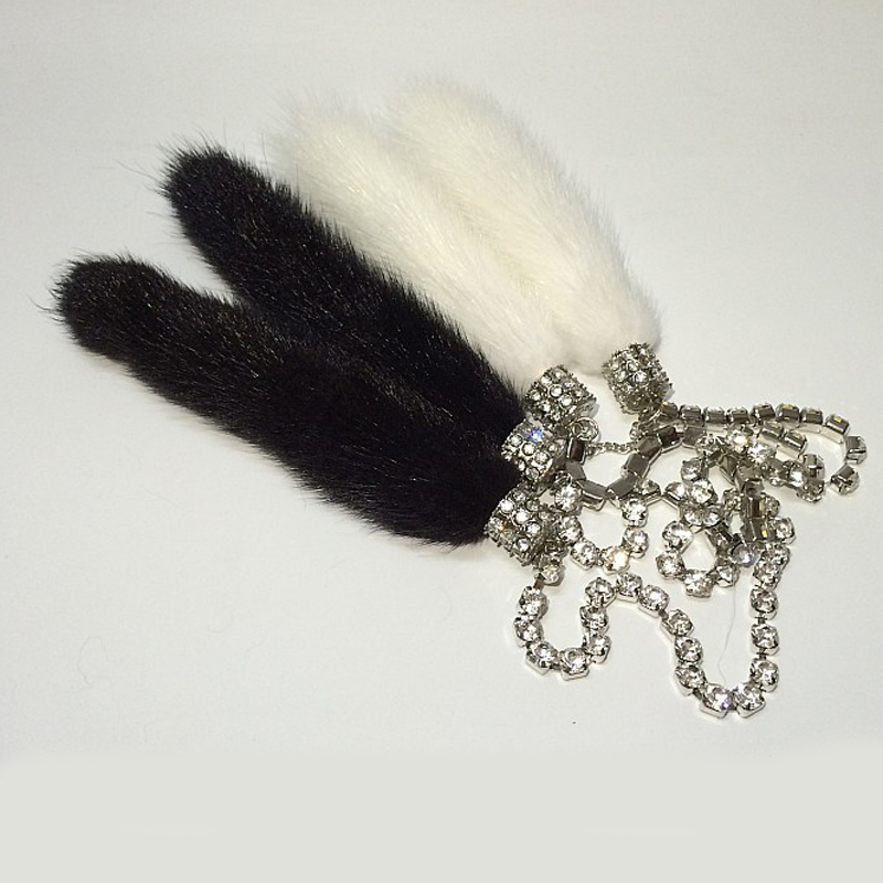 Wholesale Fashion Car Crystal Diamante Pendant Mink Rearview Mirror Hanging Plush Ornaments Charm Auto Interior Decorate
Wholesale Fashion Car Crystal Diamante Pendant Mink Rearview Mirror Hanging Plush Ornaments Charm Auto Interior Decorate
