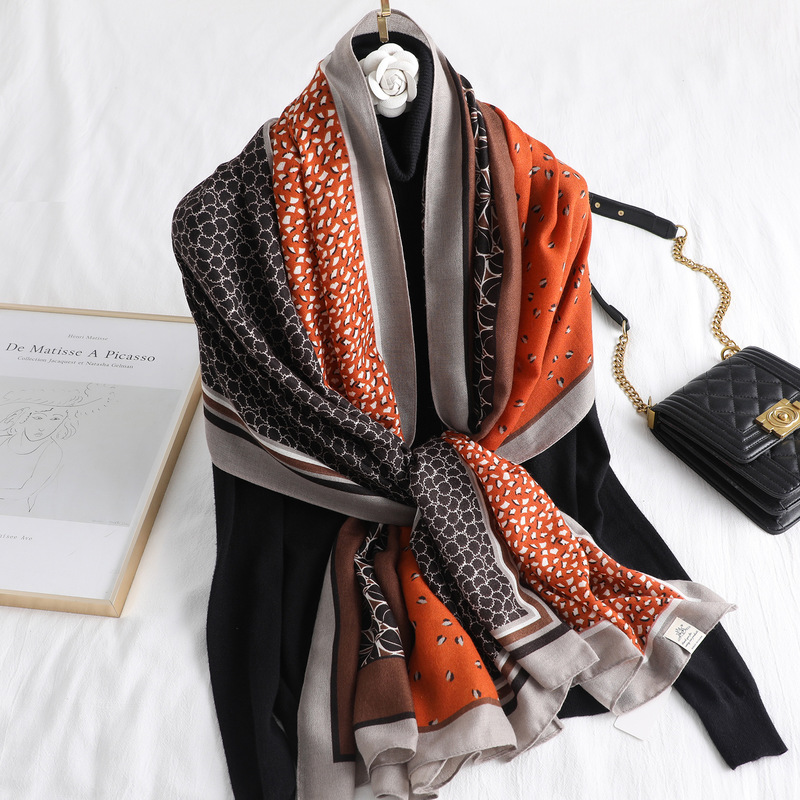 2020 New Arrival Women Hijab Winter Cotton Feel Scarf Foulard Femme Brand Scarves Female Beach Shawl Bandana Poncho
2020 New Arrival Women Hijab Winter Cotton Feel Scarf Foulard Femme Brand Scarves Female Beach Shawl Bandana Poncho