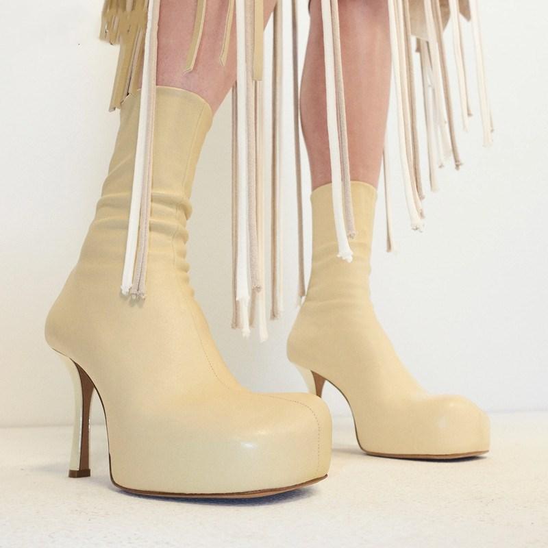 Designer leather Ankle Boots For Women Elastic High heel Short Boots Square toe Platform Winter Shoes Woman botas mujer, Red
Designer leather Ankle Boots For Women Elastic High heel Short Boots Square toe Platform Winter Shoes Woman botas mujer, Red