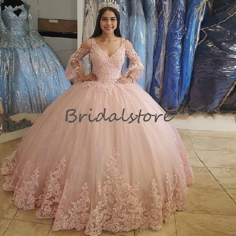 Princess Pink Quinceanera Dresses 2020 Sexy V Neck Lace Sweet 16 Ball Gown Prom Pageant Dresses Elegant Poet Sleeves vestidos de 15 años