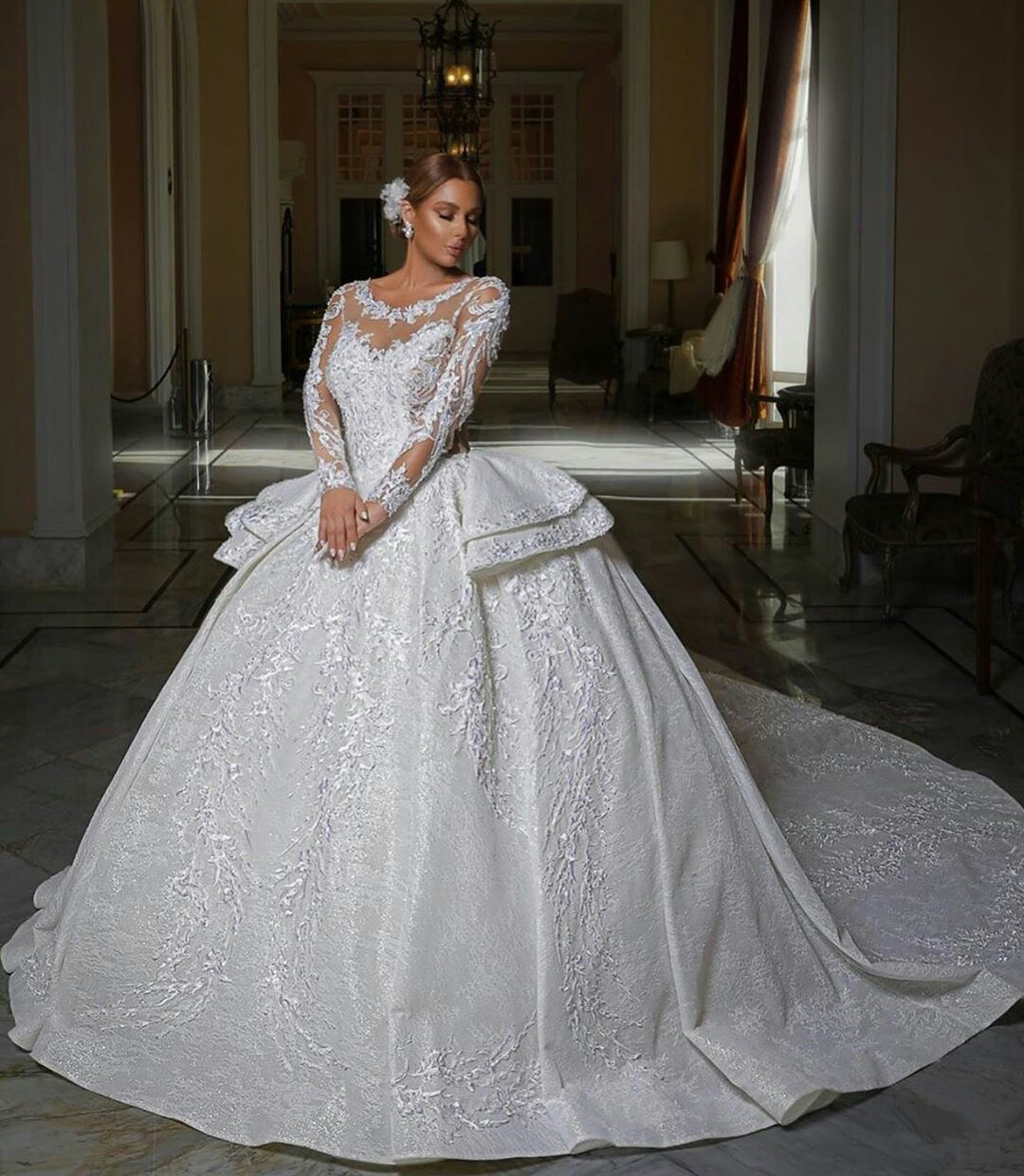 Plus Size Ball Gown Vintage Wedding Dresses 2021 Sheer Long Sleeves Lace Sequined Corset Back Custom Made Bridal Gowns vestido de novia