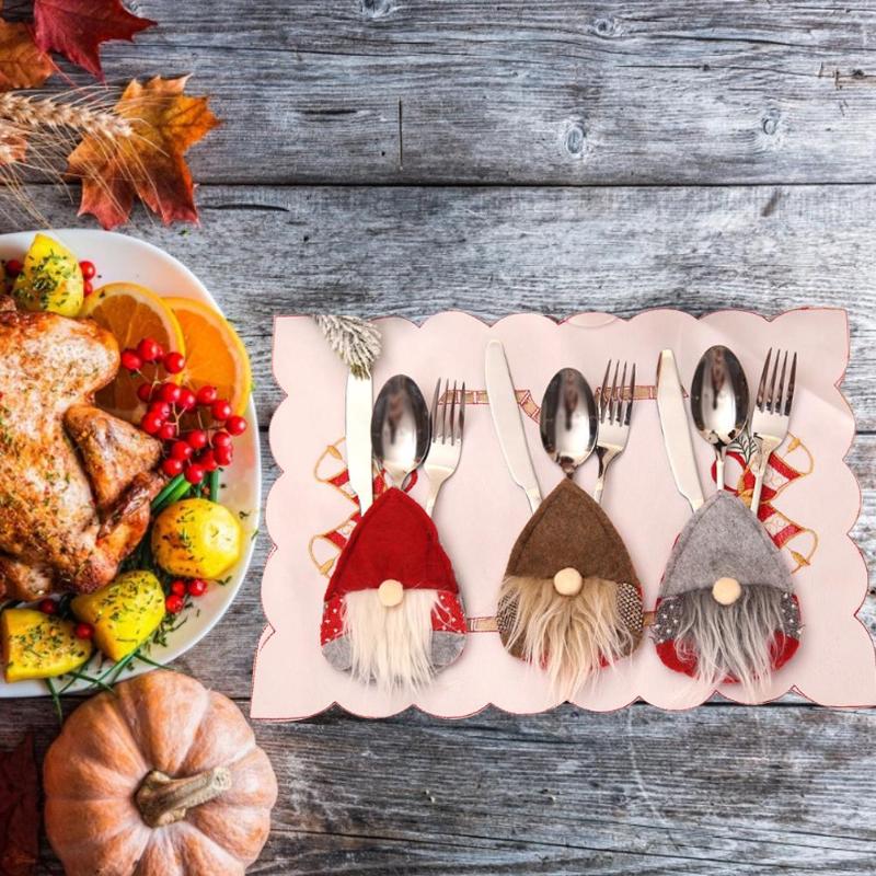 Christmas Decorations Decorative Tableware Faceless Doll Cutlery Holder Knife Fork Set Spoon Pocket Bag
Christmas Decorations Decorative Tableware Faceless Doll Cutlery Holder Knife Fork Set Spoon Pocket Bag