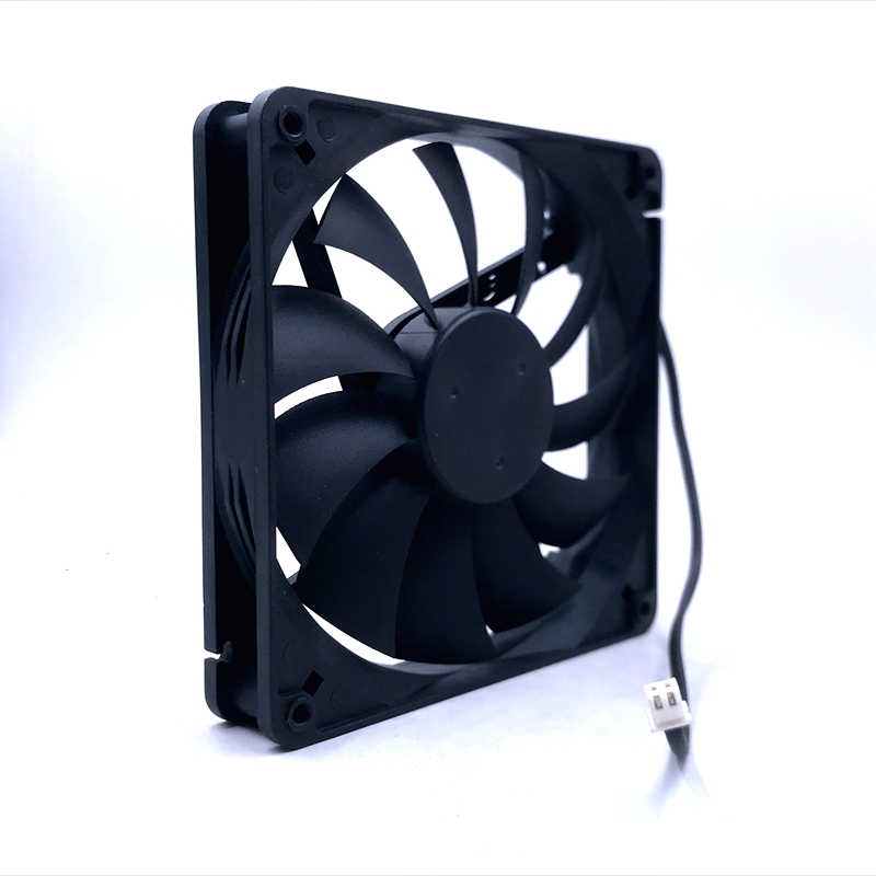 DFS132512H DFB13512H silent 135 chassis cooling fan DC 12V 3W 025A 2600RPM 13525 135 135 25mm 2 wires Dual Ball