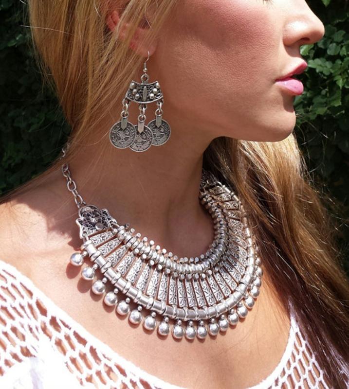Gypsy Ethnic Jewelry sets For Women Carved Flower Coin Choker Necklace collar Drop Earrings Afghan Turkish Miao Jewelry, As pic
Gypsy Ethnic Jewelry sets For Women Carved Flower Coin Choker Necklace collar Drop Earrings Afghan Turkish Miao Jewelry, As pic