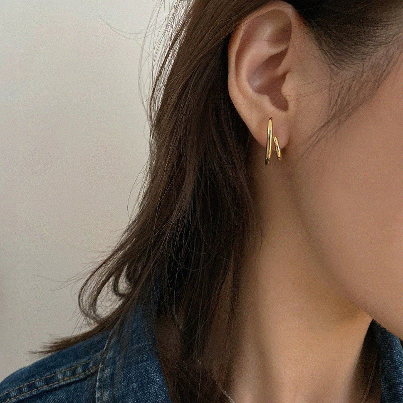 Double Circle Hoop Earrings Irregular Gold Color Round Women Earring Punk Fashion Pendientes mujer Hoops Jewelry
Double Circle Hoop Earrings Irregular Gold Color Round Women Earring Punk Fashion Pendientes mujer Hoops Jewelry