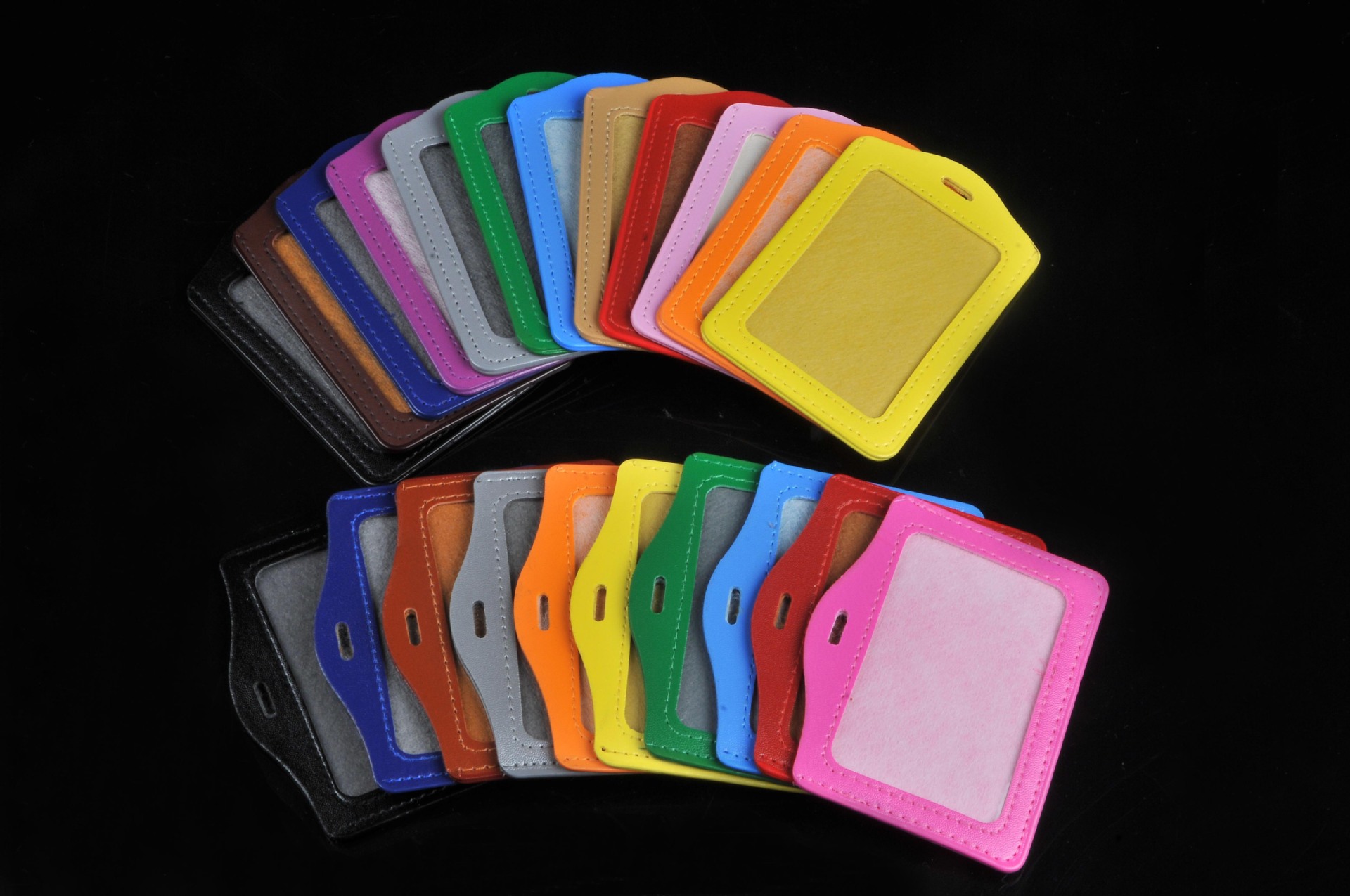 pu leather Id Tags Set Working Permit Bus Card employee' set Badges Holder can print customize your company design pattern and size.
pu leather Id Tags Set Working Permit Bus Card employee' set Badges Holder can print customize your company design pattern and size.