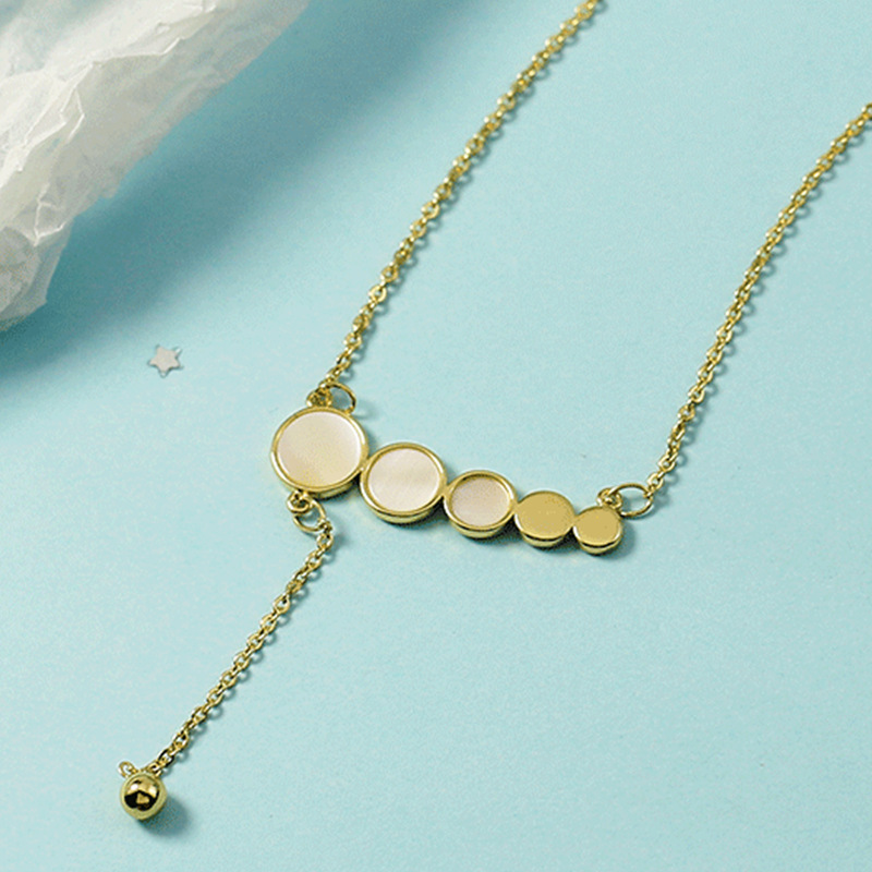Korean Fashion Beads Circle Pendant Necklace For women Gold Color Chain Geometric Round Choker Necklace Jewelry
Korean Fashion Beads Circle Pendant Necklace For women Gold Color Chain Geometric Round Choker Necklace Jewelry
