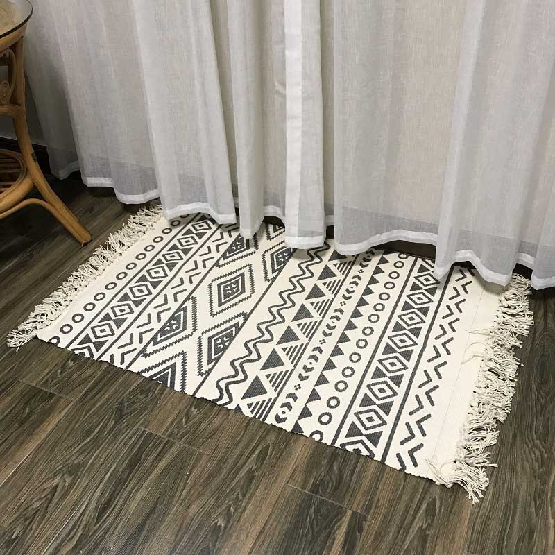 Nordic Hand Woven Cotton Linen Tassel Carpet Bedside Rug for Geometric Floor Living Room Sofa End Table Bedroom Home Decoration, 06
Nordic Hand Woven Cotton Linen Tassel Carpet Bedside Rug for Geometric Floor Living Room Sofa End Table Bedroom Home Decoration, 06