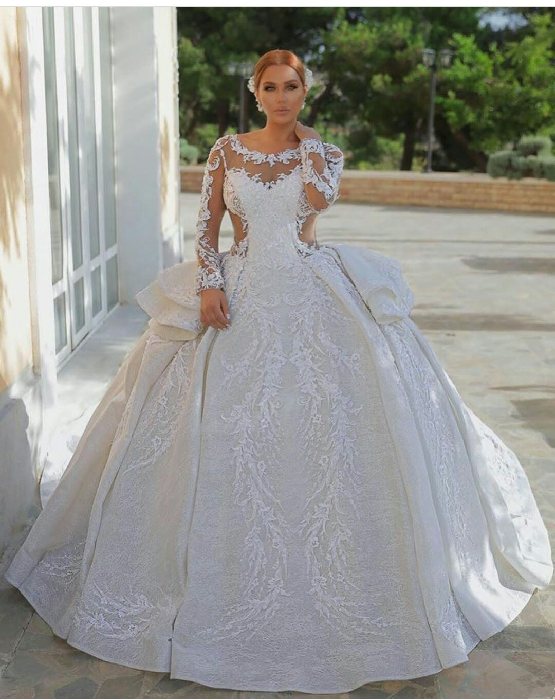 Plus Size Ball Gown Vintage Wedding Dresses 2021 Sheer Long Sleeves Lace Sequined Corset Back Custom Made Bridal Gowns vestido de novia