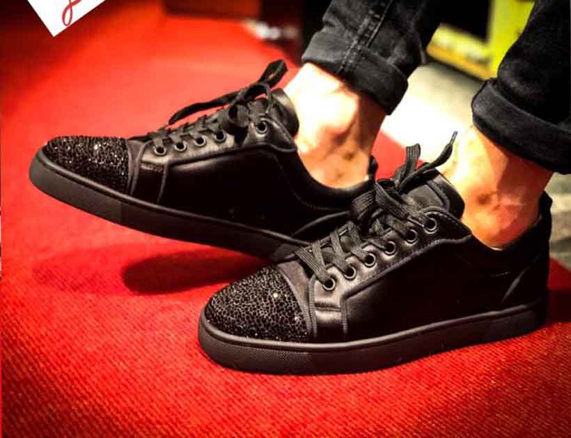 Cheap Black Satin Strass Orlato Red Bottom Junior Shoes For Women,Men Casual Walking High Quality Outdoor Trainers Party Wedding Dress, As pictures show
Cheap Black Satin Strass Orlato Red Bottom Junior Shoes For Women,Men Casual Walking High Quality Outdoor Trainers Party Wedding Dress, As pictures show