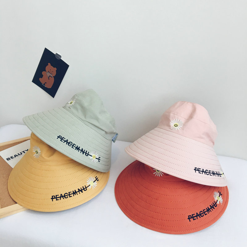 Simple princess style Daisy letter embroidery empty top big hat sunshade big brim girl hat, Yellow
Simple princess style Daisy letter embroidery empty top big hat sunshade big brim girl hat, Yellow