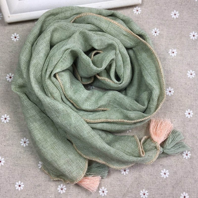 2020 new autumn and winter children's cotton and linen wild cute scarf mid-length baby scarf fringed silk A168
2020 new autumn and winter children's cotton and linen wild cute scarf mid-length baby scarf fringed silk A168